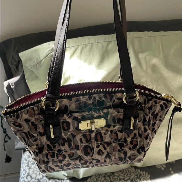 I ♥️this coach bag - Picture 2 of 16